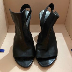 Stuart weitzman open toe sling back booties